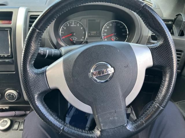 NISSAN X-TRAIL 4WD 2013