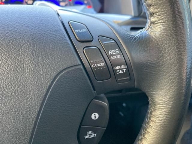 HONDA ELYSION PRESTIGE 2011