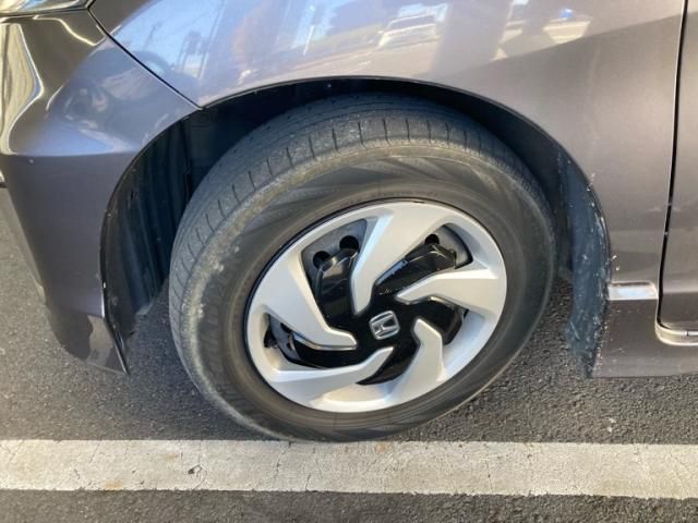 HONDA FREED HYBRID 2015