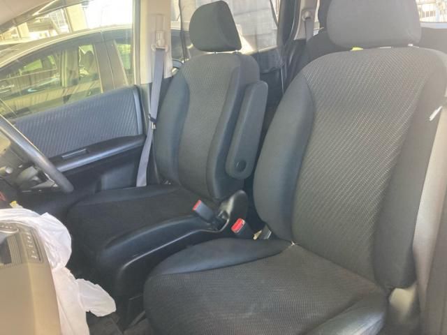 HONDA FREED HYBRID 2015