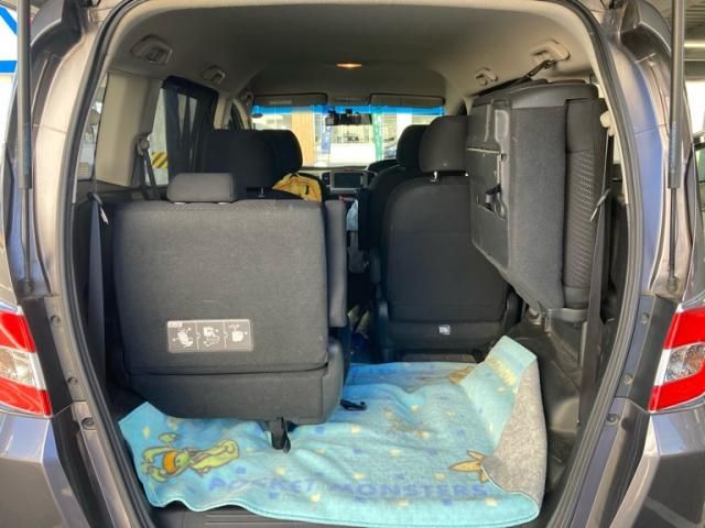 HONDA FREED HYBRID 2015