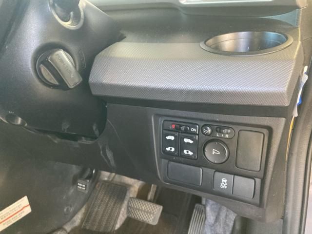 HONDA FREED HYBRID 2015