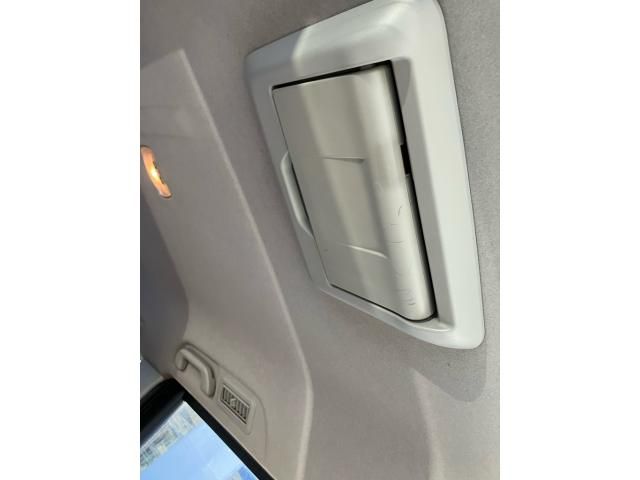 HONDA STEPWAGON SPADA 2011