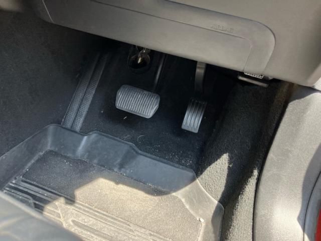 VOLVO VOLVO V40 2013