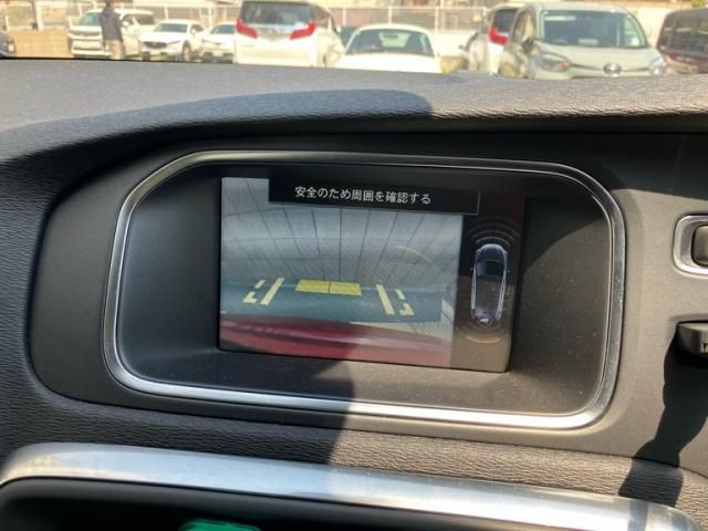 VOLVO VOLVO V40 2013