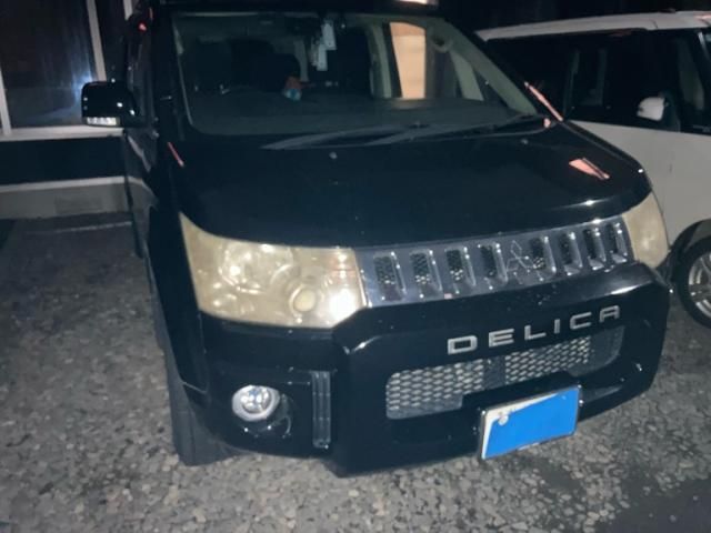 MITSUBISHI DELICA D:5 4WD 2009