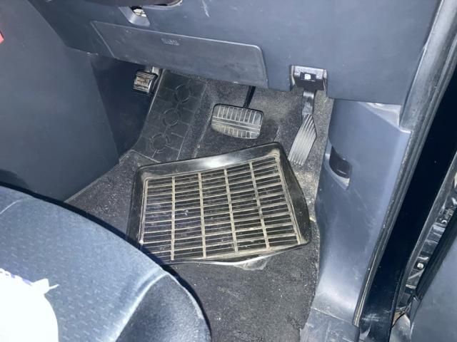 MITSUBISHI DELICA D:5 4WD 2009