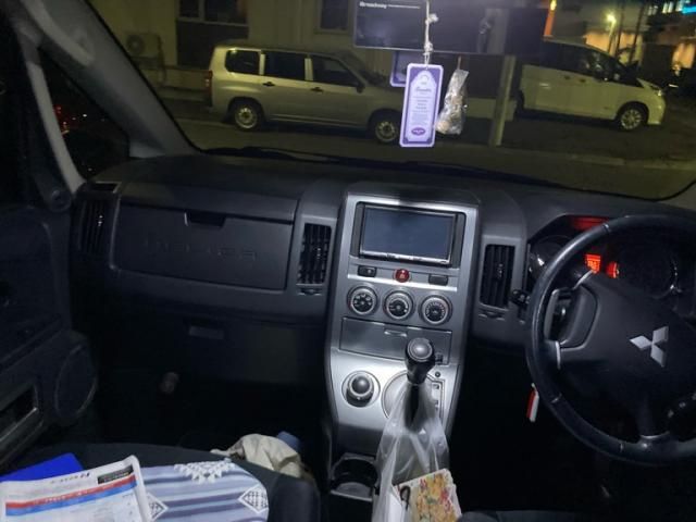 MITSUBISHI DELICA D:5 4WD 2009