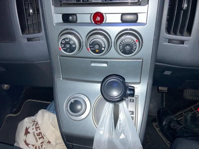 MITSUBISHI DELICA D:5 4WD 2009