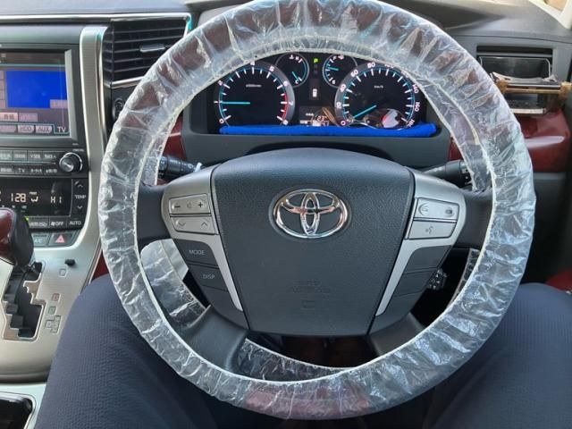 TOYOTA VELLFIRE 2008