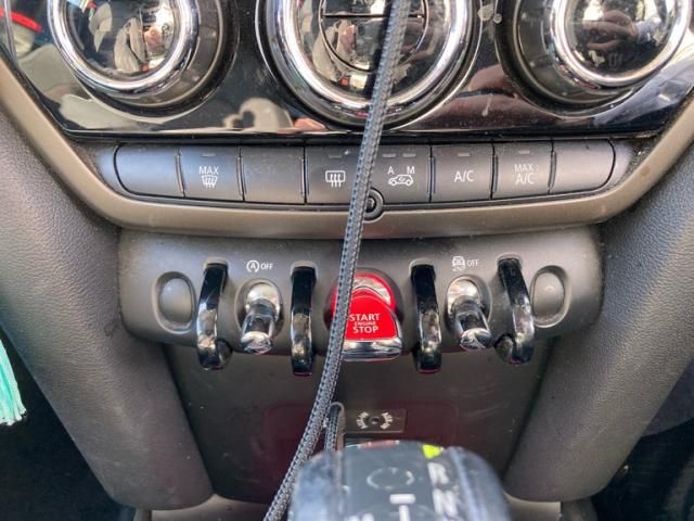 BMW BMW MINI COOPER D CROSSOVER 2017