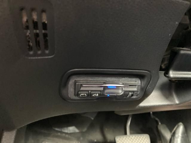 HONDA VEZEL HYBRID 2015