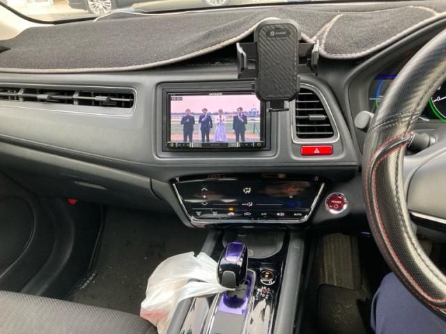 HONDA VEZEL HYBRID 2015