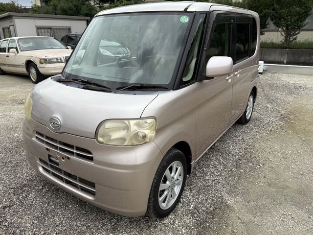 DAIHATSU TANTO 2009