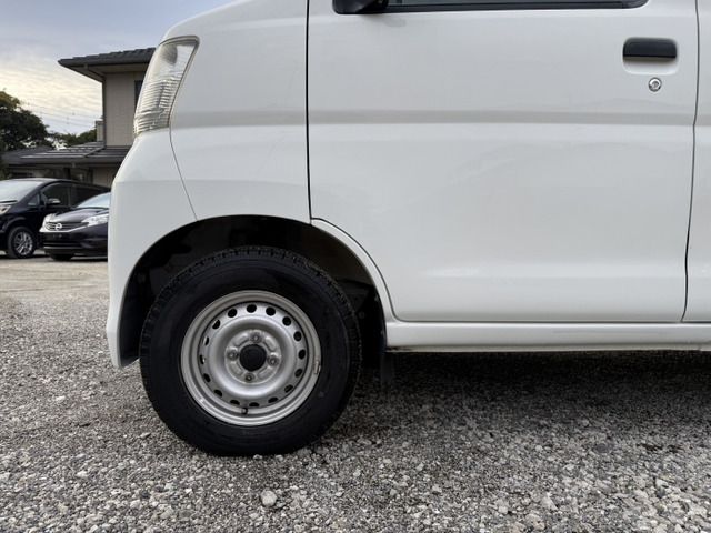 DAIHATSU HIJET CARGO 2013