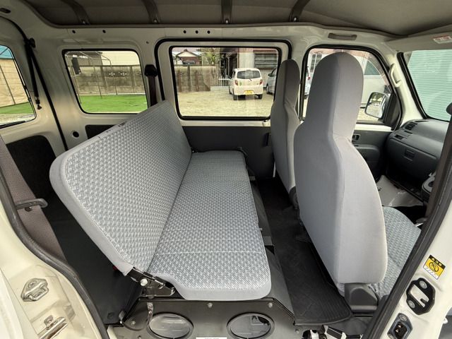 DAIHATSU HIJET CARGO 2013