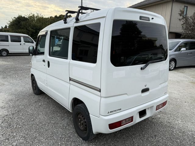MITSUBISHI MINICAB van 2013