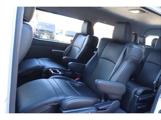 TOYOTA HIACE wagon 2018