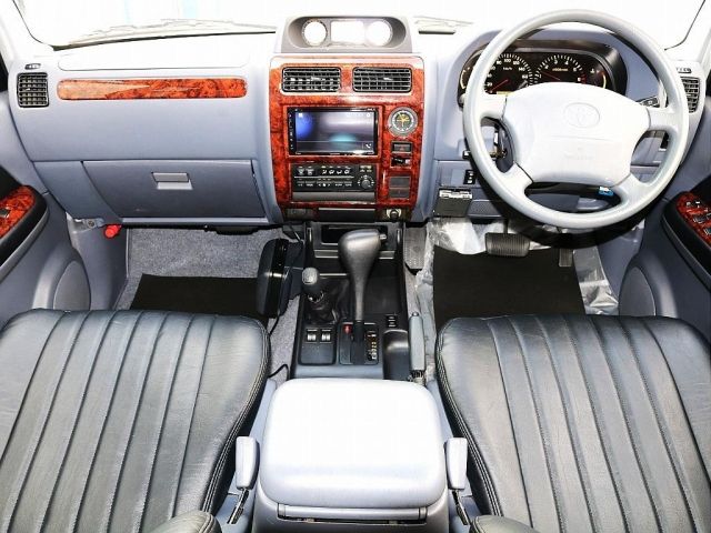 TOYOTA LANDCRUISER PRADO 2000
