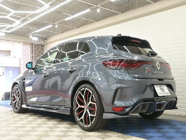 RENAULT RENAULT MEGANE hatchback 2022