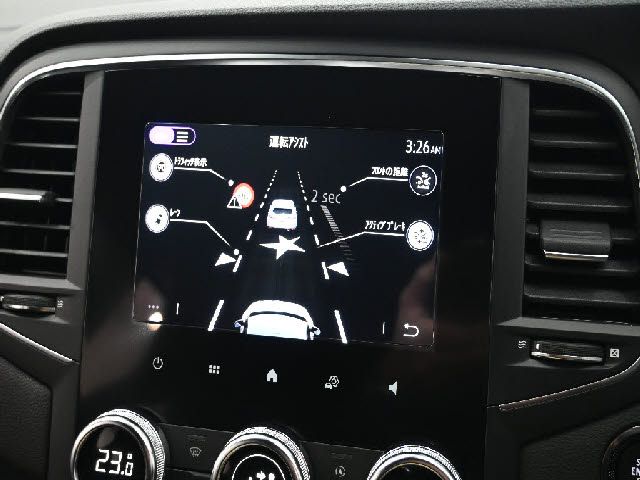 RENAULT RENAULT MEGANE hatchback 2022