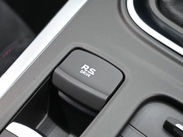 RENAULT RENAULT MEGANE hatchback 2022