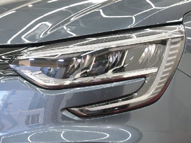 RENAULT RENAULT MEGANE hatchback 2022