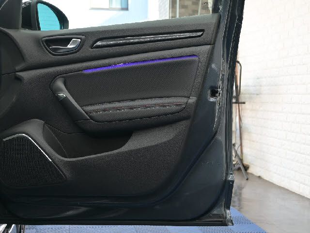 RENAULT RENAULT MEGANE hatchback 2022