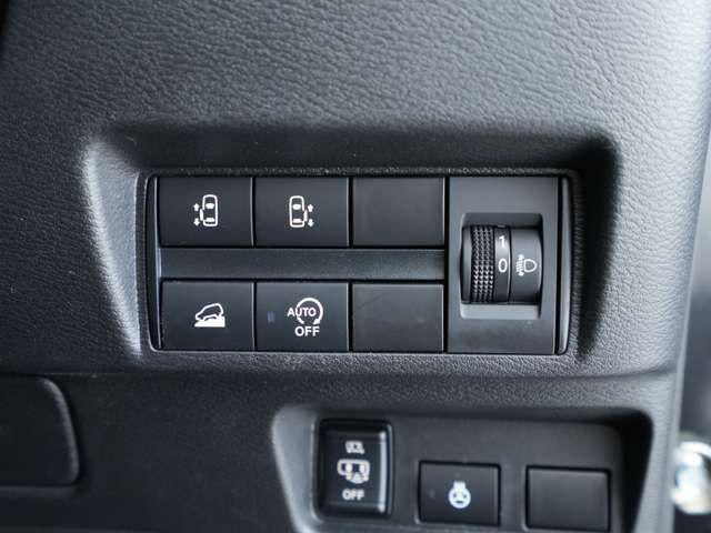 MITSUBISHI DELICA MINI 2023