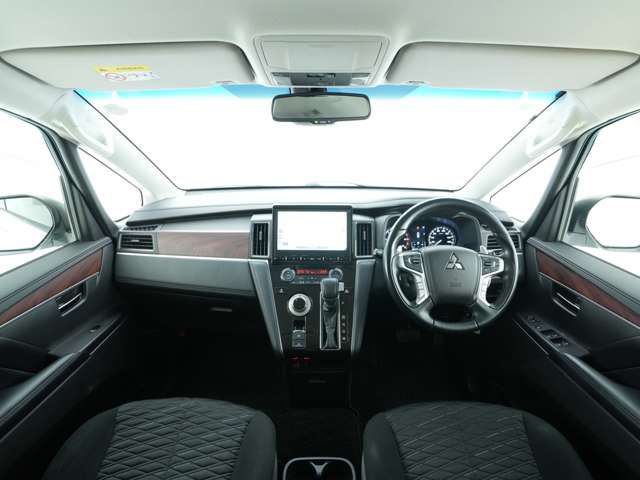 MITSUBISHI DELICA D:5 4WD 2019