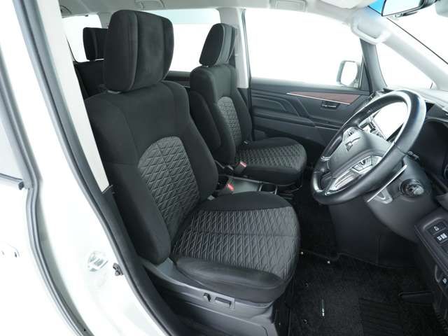 MITSUBISHI DELICA D:5 4WD 2019