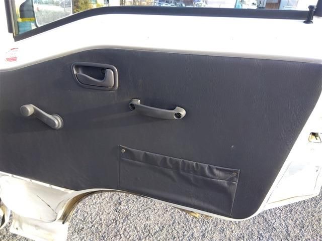 SUBARU SAMBAR truck 4WD 2003