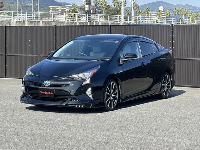 TOYOTA PRIUS 2016 