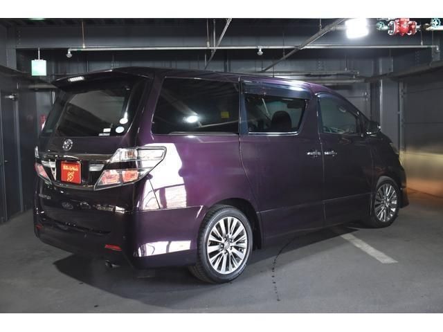 TOYOTA VELLFIRE 2014