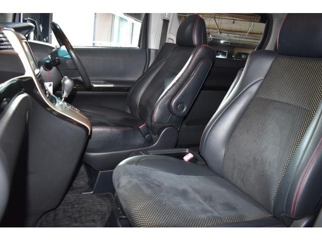 TOYOTA VELLFIRE 2014