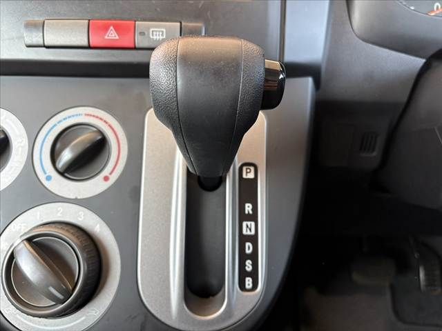 DAIHATSU MIRA van 2015