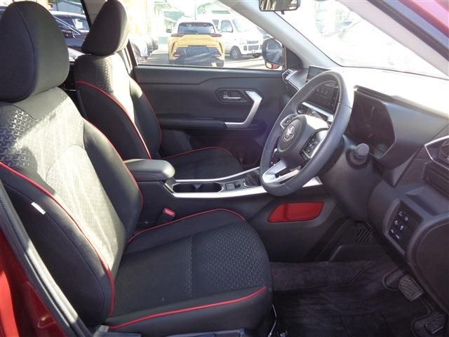 TOYOTA RAIZE HYBRID 2022