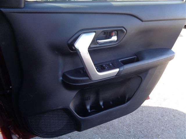 TOYOTA RAIZE HYBRID 2022