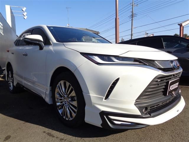 TOYOTA HARRIER HYBRID 2023