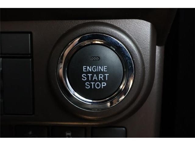 TOYOTA ROOMY 4WD 2022