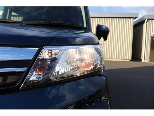 TOYOTA ROOMY 4WD 2022