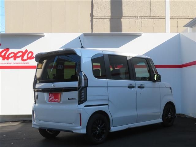 HONDA N BOX CUSTOM 2022