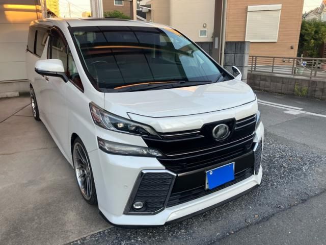 TOYOTA VELLFIRE 2016