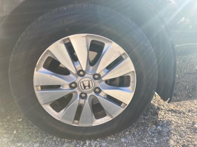 HONDA STEPWAGON SPADA 2011