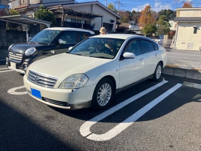 NISSAN TEANA 2003