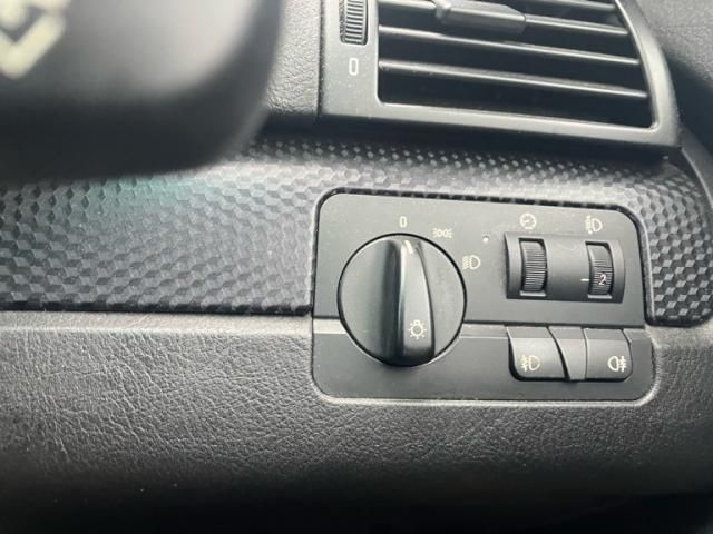 BMW BMW 3series sedan 2002