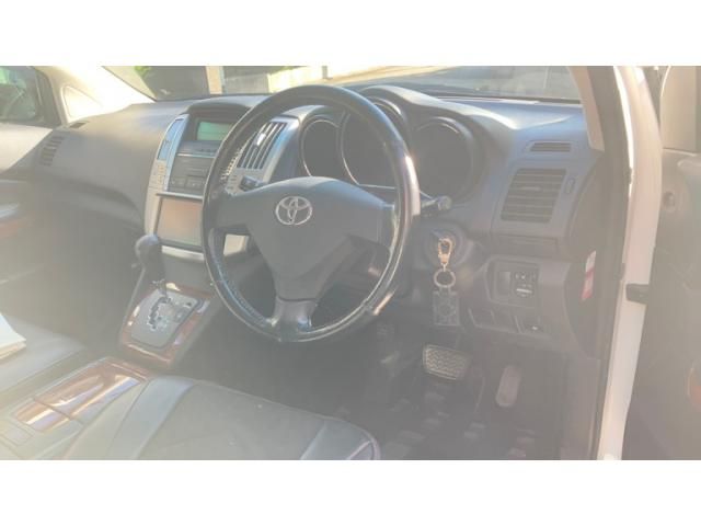 TOYOTA HARRIER 2WD 2011