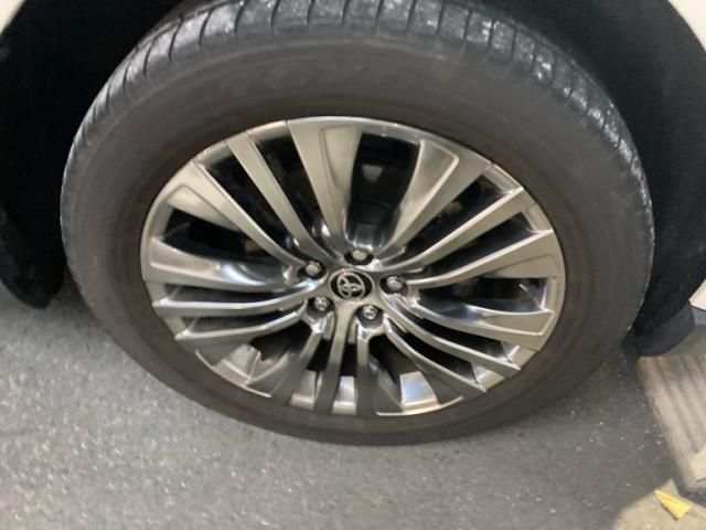 TOYOTA HARRIER HYBRID 2020