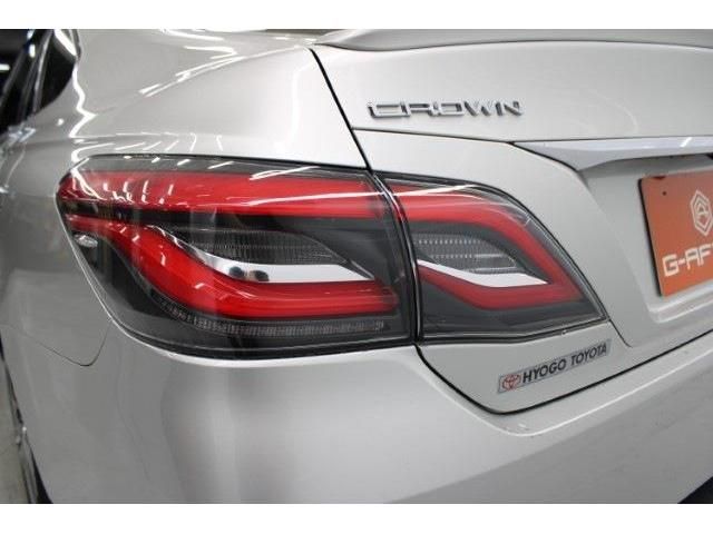 TOYOTA CROWN sedan hybrid 2019