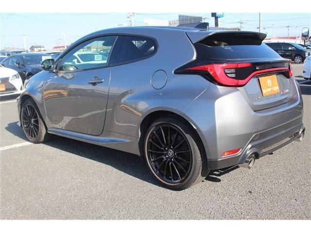 TOYOTA GR YARIS 2025